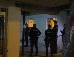 Kız arkadaşına kızıp boş dükkanda kendini astı