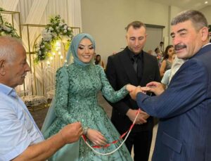 Çiğdem ile Hüseyin’in Yüzükleri Takıldı