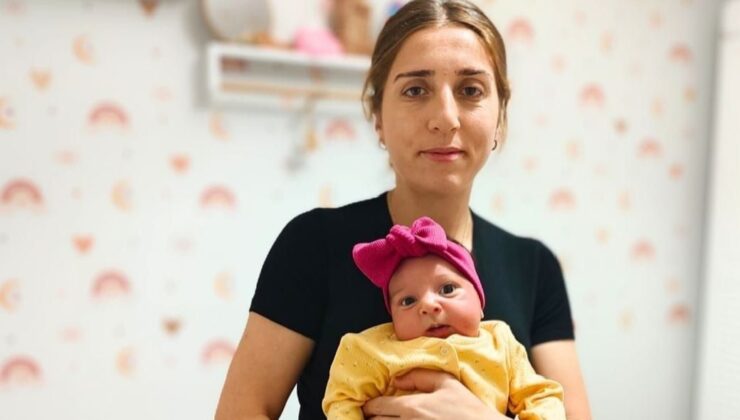 Masal Bebek için el ele