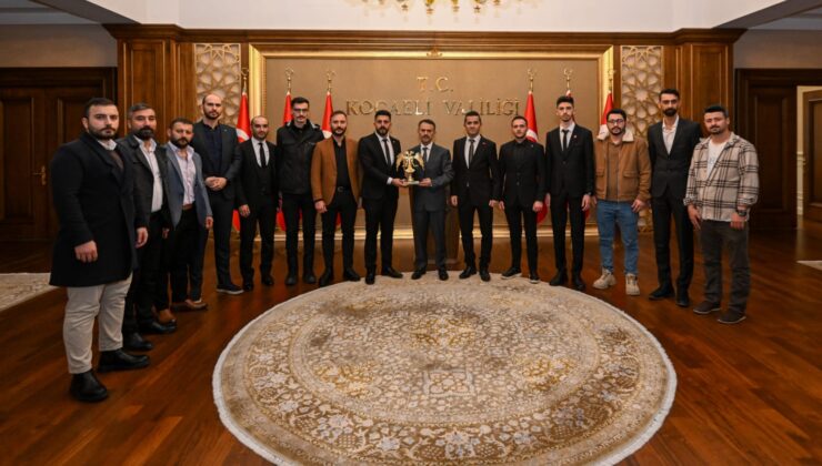 Kocaeli Erzurumlular’dan Vali Aktaş’a hayırlı olsun ziyareti