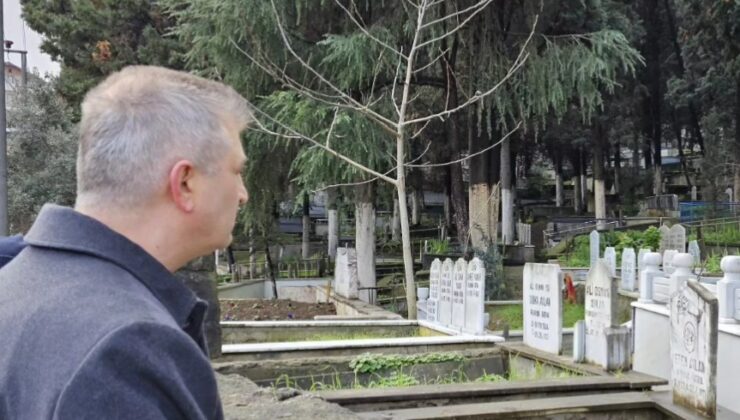 Şehşt Demircan kabri başında anıldı