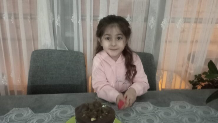 Dünyalar güzeli Zeynep 5 yaşına girdi