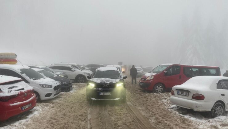 Kartepe Kayak Merkezi’nde hafta sonu yoğunluğu