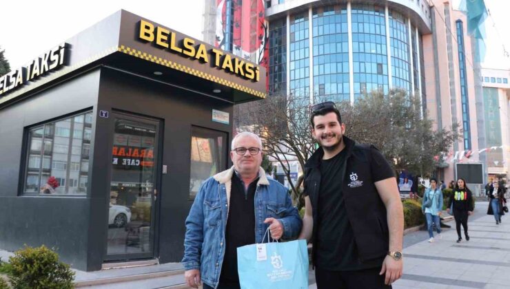Ramazan’da İftar saatinde çalışan taksici esnafı unutulmadı