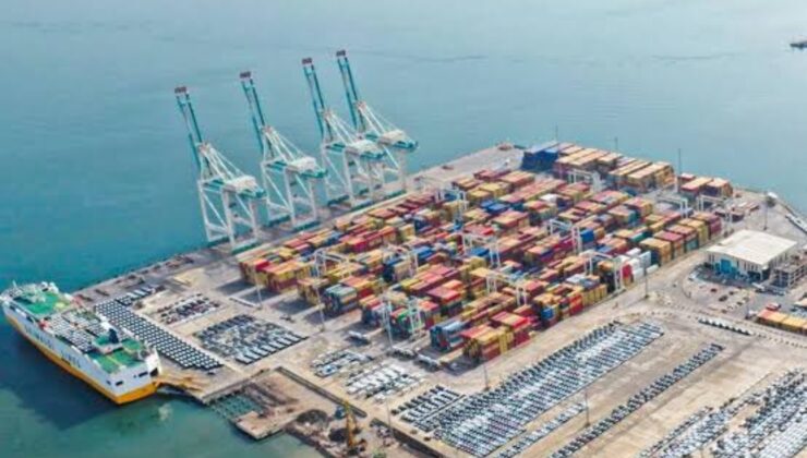 6 ruhsatsız yapı mühürlendi. 150 milyon lira ceza kesildi