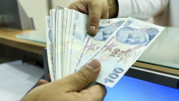 Emekli Cumhurbaşkanı maaşına yüzde 50 zam yaptılar
