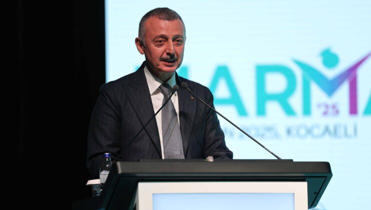 Büyükakın: Gençlerimize inanıyoruz, güveniyoruz