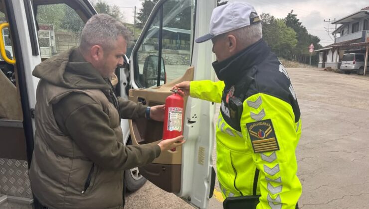 Kartepe’de okul servis araçlarına sıkı denetim