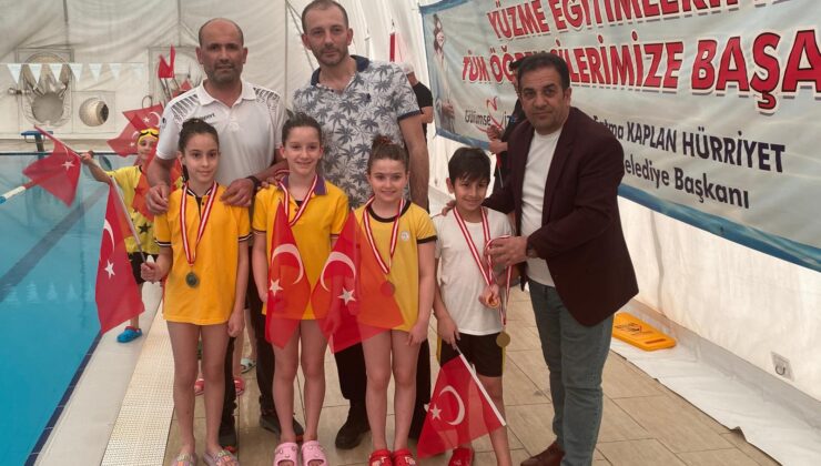 23 Nisan’a özel yüzme yarışı