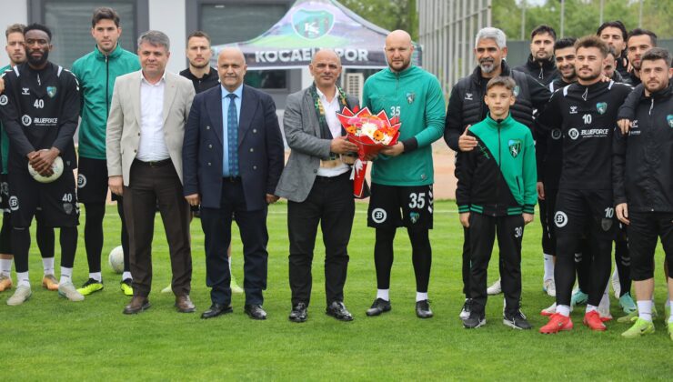 Şener Söğüt’ten Kocaelispor’a şampiyonluk ziyareti