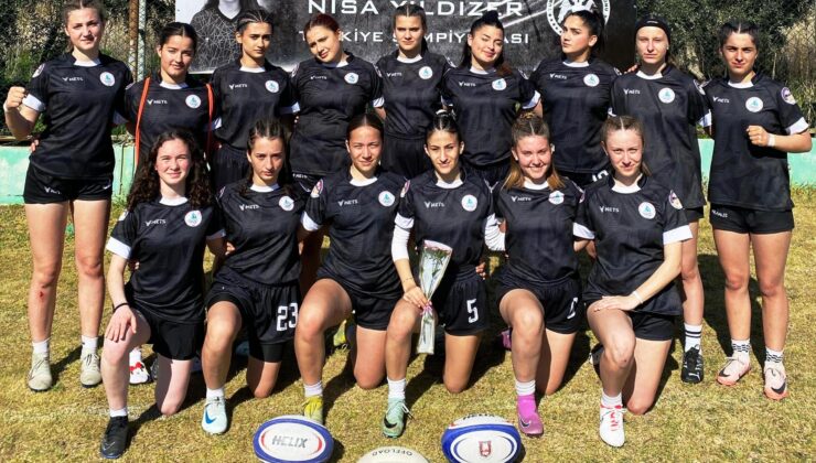 Körfezli U18 ragbici kızlar finallere kaldı
