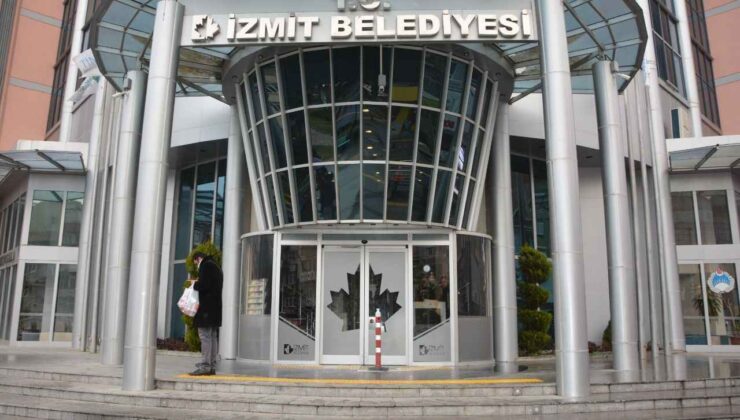 Belediyeden bomba açıklama: Rantseverlerden İzmit’i temizliyoruz