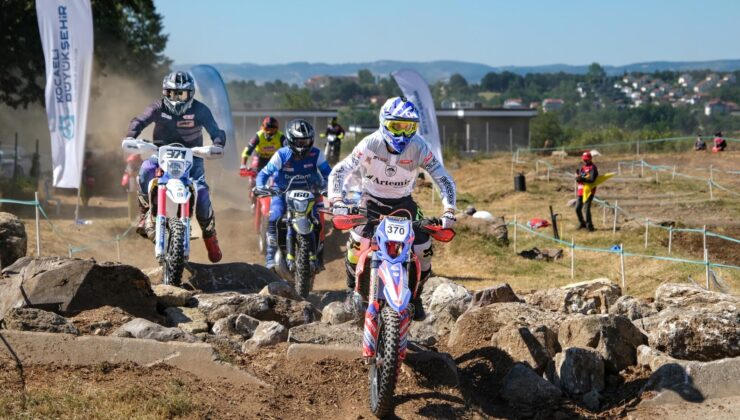 Süper Enduro Şampiyonası Kartepe’de başladı