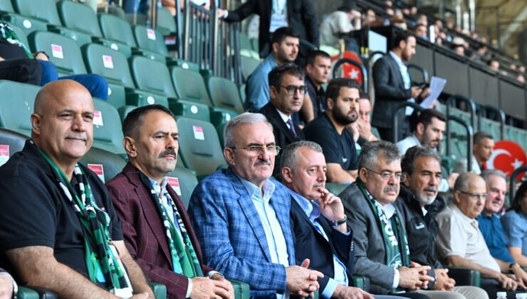 Vali Aktaş, Kocaelispor’u yalnız bırakmadı