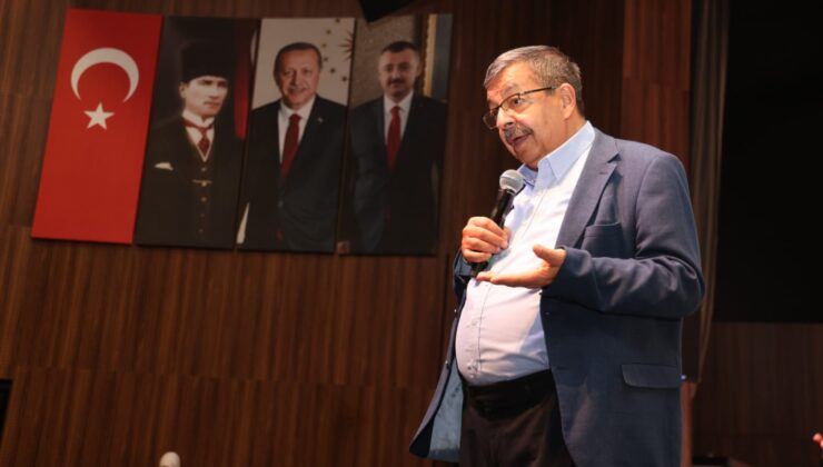 İnanç, Kitap Fuarı’nda “Can Veren Pervaneleri” anlattı