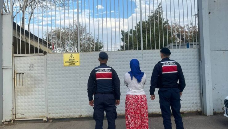 Hırsızlıktan hapis cezası bulunan kadın yakalandı