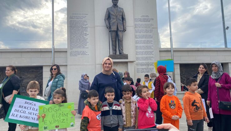 YeniTuran’ın minikleri ilk yürüyüşlerini yaptı