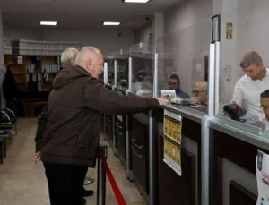 İzmit Belediyesinde vezneler hafta sonu açık olacak