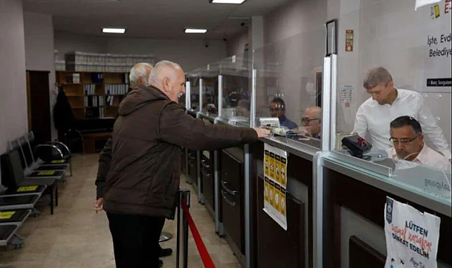 İzmit Belediyesinde vezneler hafta sonu açık olacak