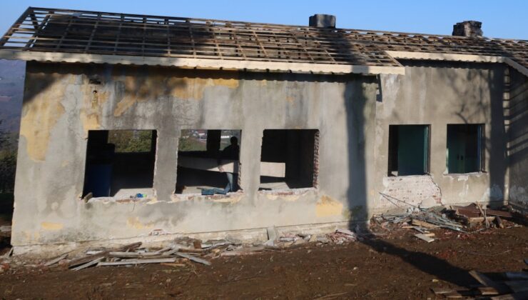 61 yıllık eski okul binası sosyal tesis oluyor