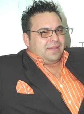 Ünlü sunucu gözaltına alındı