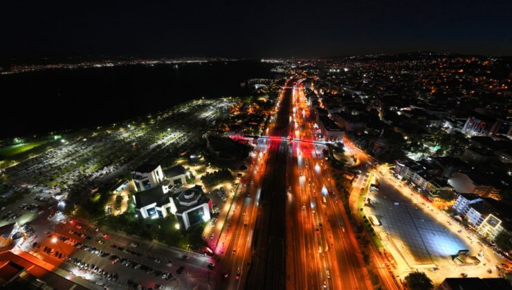 Kocaeli gündüz başka gece bir başka güzel