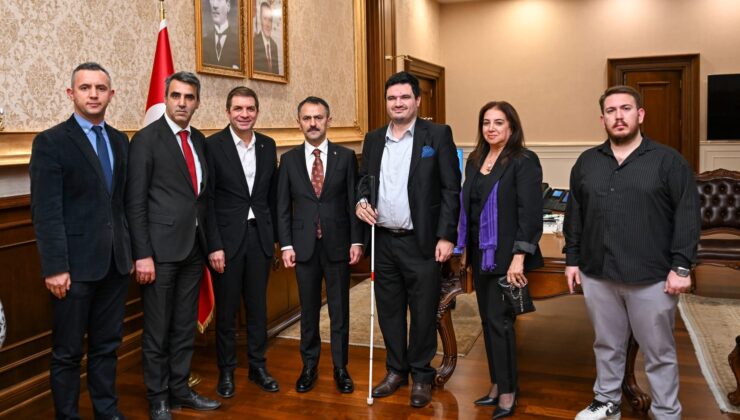 Kocaeli Memur-Sen’den Vali Aktaş’a Ziyaret