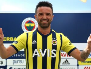 Gökhan Gönül gözaltına alındı