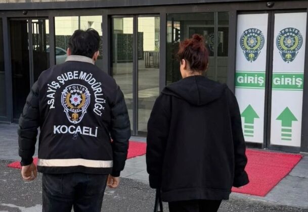 Dolandırıcılıktan aranıyordu. Gebze’de Yakalandı