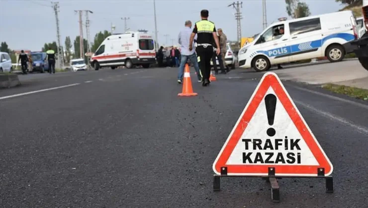 Kaza var. Kocaeli Ankara yolu trafiğe kapandı