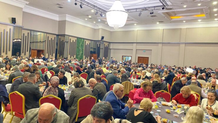 CHP’li kadınlar Körfez’de iftarda biraraya geldi