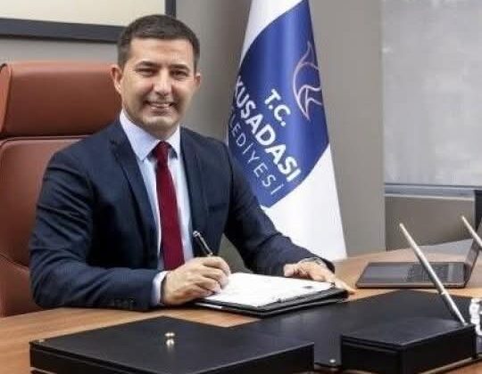 Kuşadası Belediye Başkanı tutuklandı