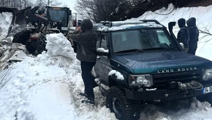 Kartepe’de karda mahsur kaldılar
