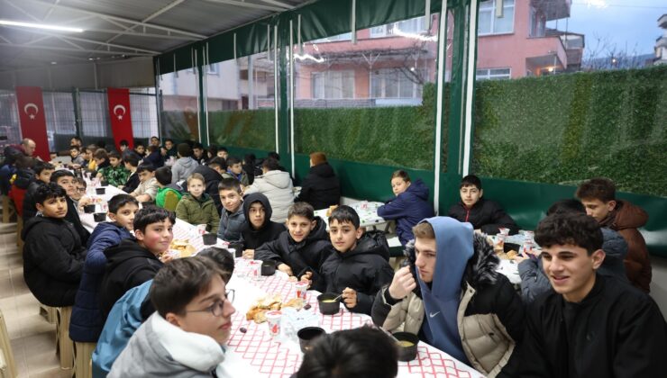 Derince’de Ramazan Buluşmaları Sürüyor