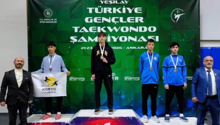 Kağıtspor adından söz ettirmeye devam ediyor