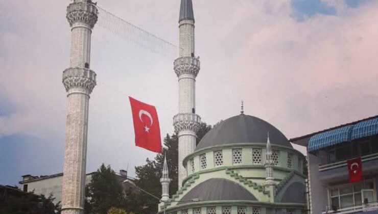 Kocaeli’de Bayram Namazı saat kaçta kılınacak?
