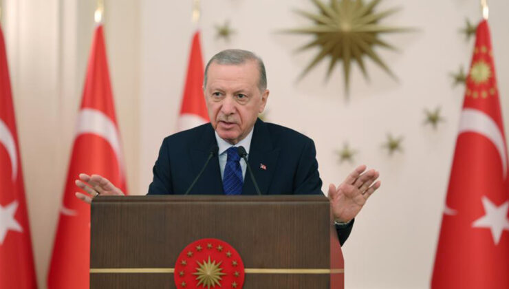 Emekli maaşı ve bayram ikramiyesi ödeme tarihleri belli