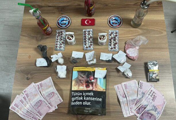 İzmit’te uyuşturucu ve sahte para ele geçirildi