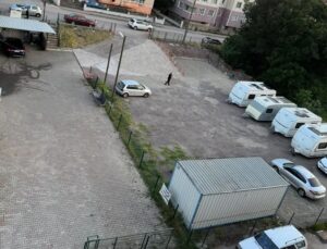 Derince otoparkında karavan işgali son buldu