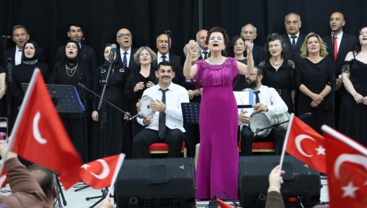 Kartepe’de 19 Mayıs coşkusu erken yaşandı