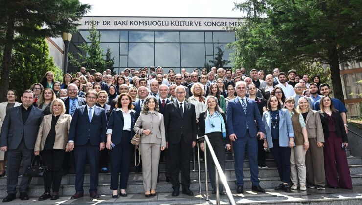 Kocaeli Üniversitesi’nde erken bayramlaşma
