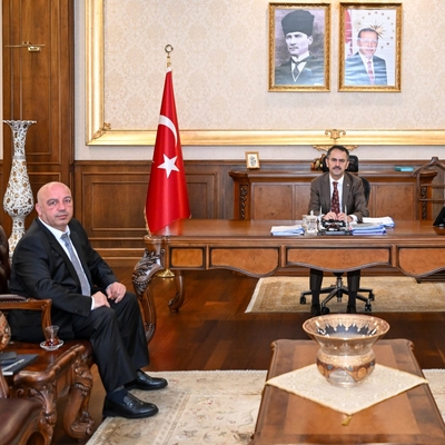 Vali Aktaş, Mesut Önem’i kabul etti