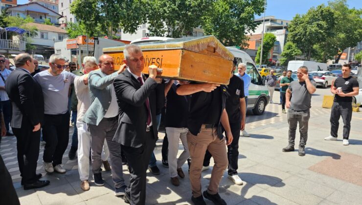 Cevat Ongun içün belediyede tören düzenlendi