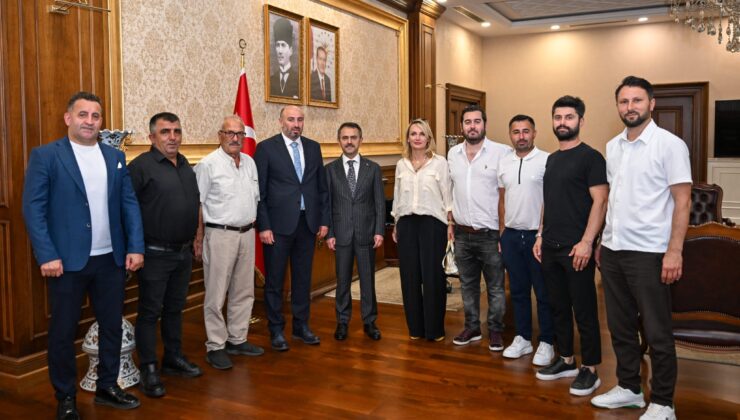 Kartepe Kulüpler Birliğinden Vali Aktaş’a Davet