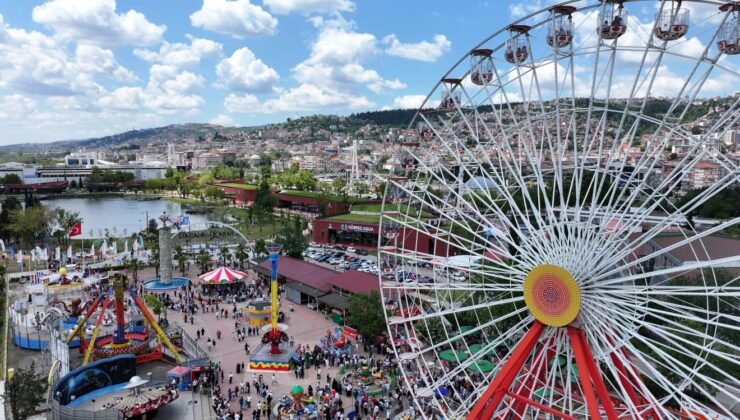 Lunapark bugün 13.00-17.00 saatleri arasında ücretsiz 