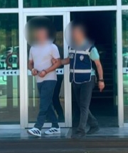 Hapis cezasıyla aranan hırsız Körfez’de yakalandı