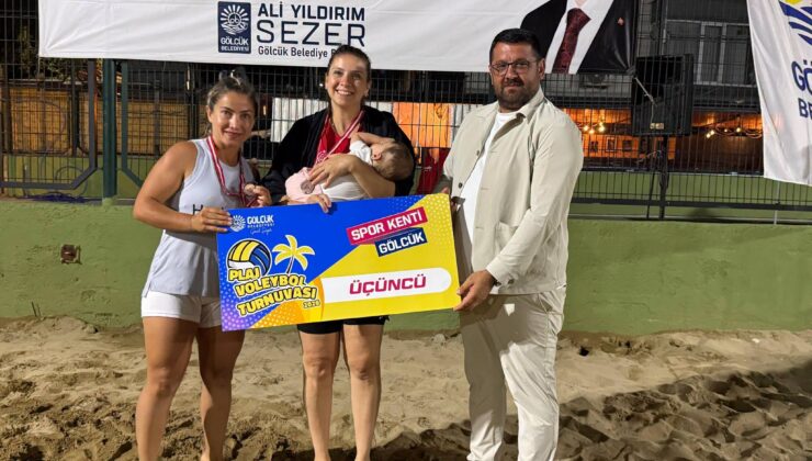 Gölcük’te Plaj Voleybolu Müsabakaları Tamamlandı