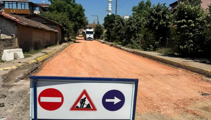 Kartepe Uzunbey’de Reform Caddesi yenileniyor