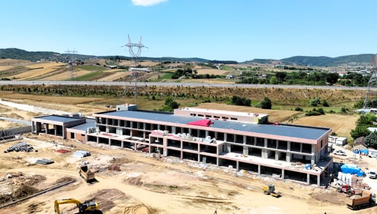 Dev spor kompleksinde çalışmalar sürüyor