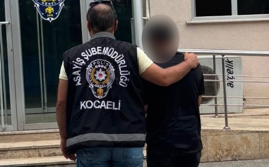 Uyuşturucudan aranan şahıs, İzmit’te yakalandı